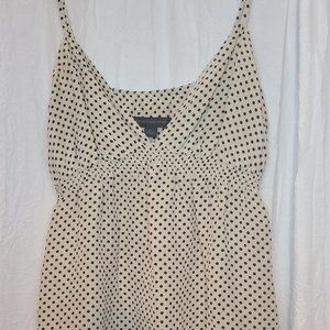 Low cut tank top